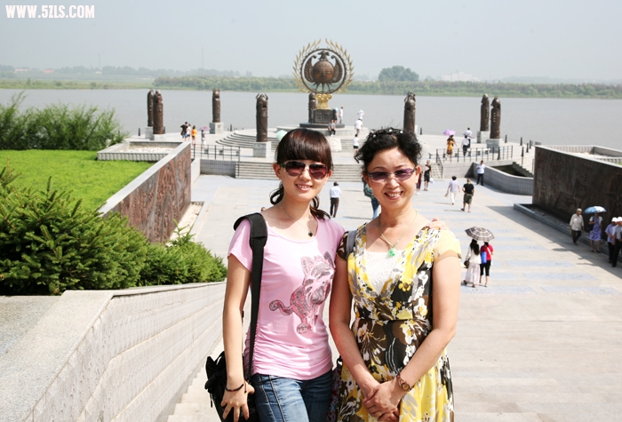 100805095166e81ac9d04562f5.jpg