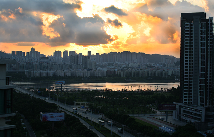 Ƭ 055.jpg