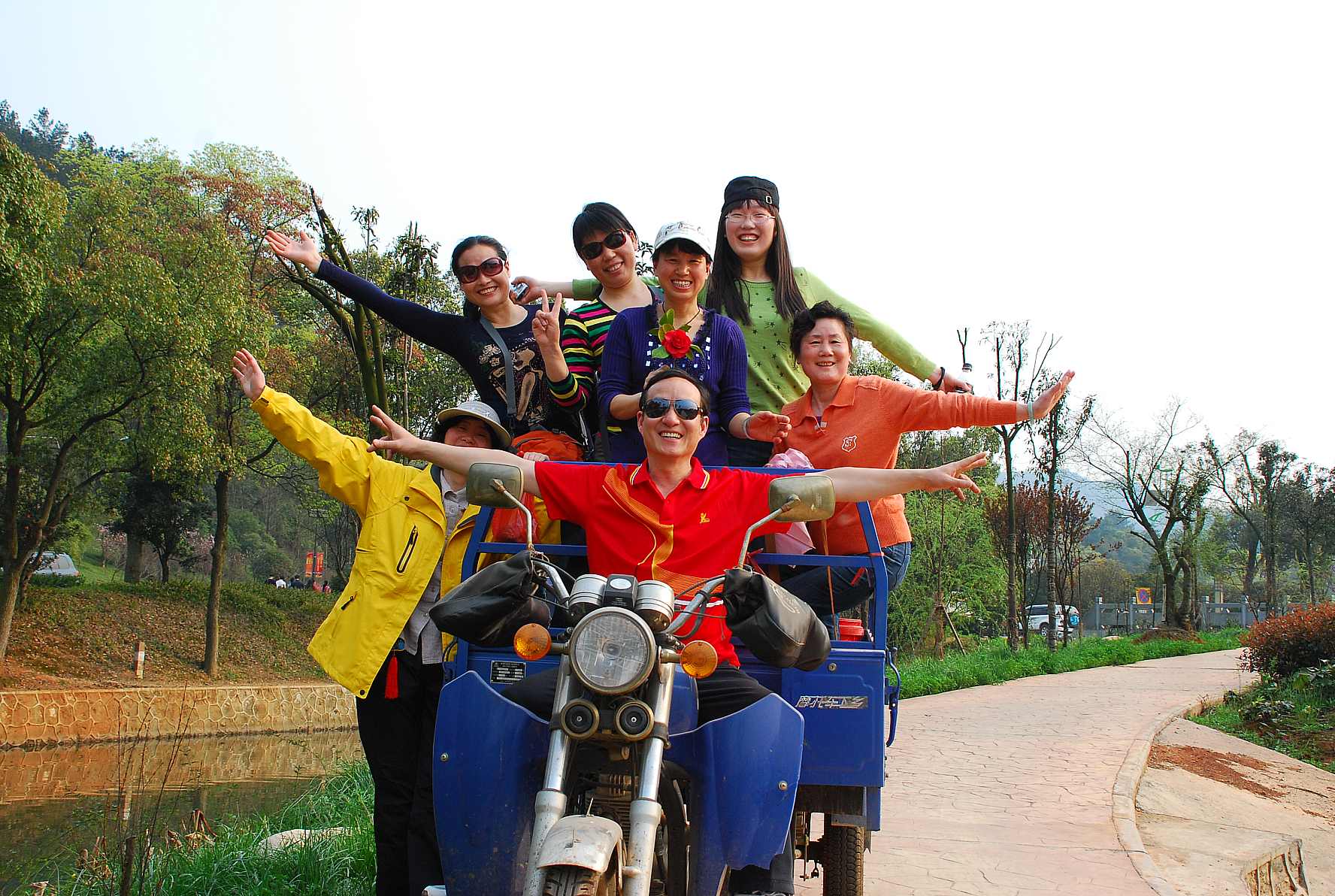 thumbdsc_4116.jpg