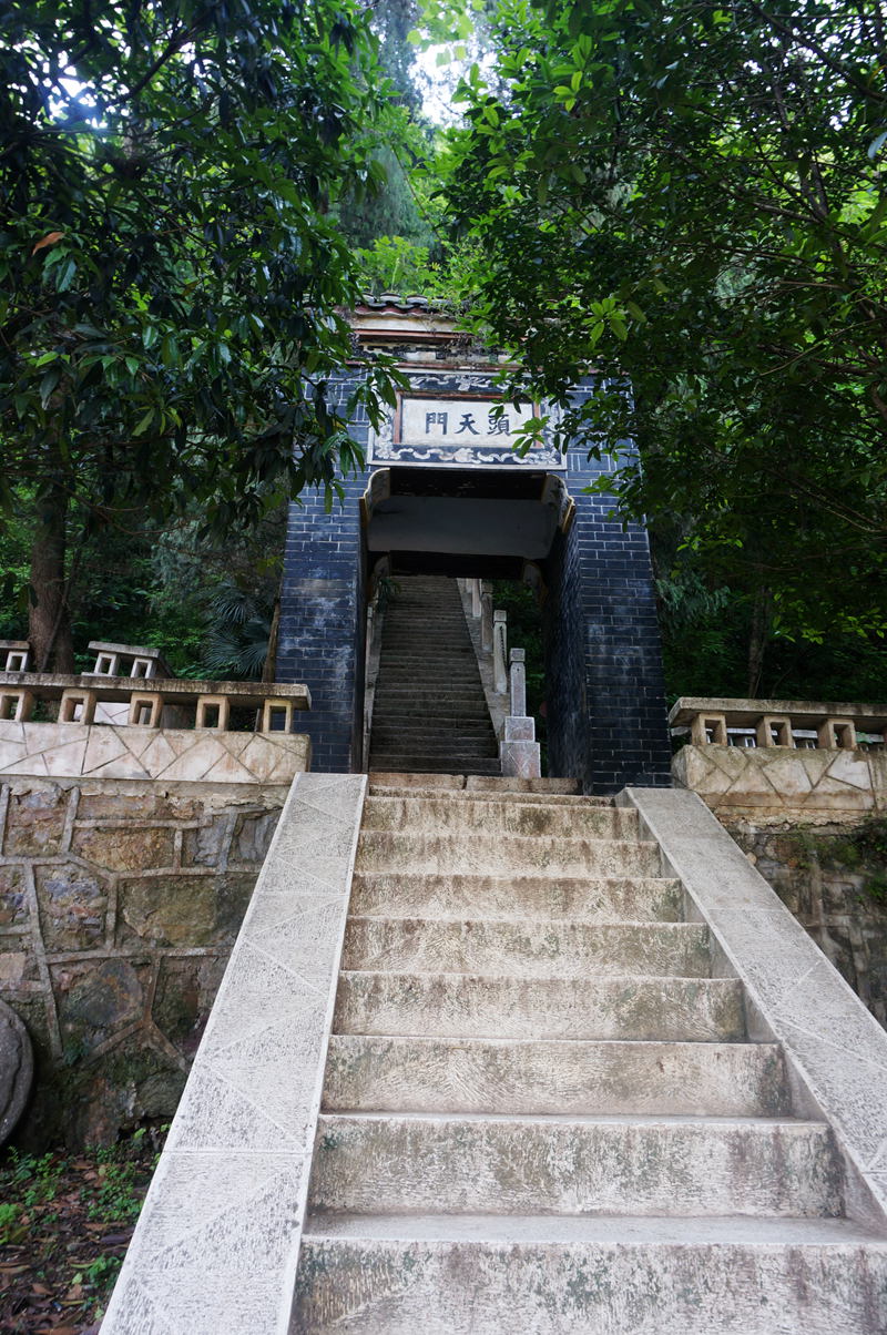 dsc02211_.jpg