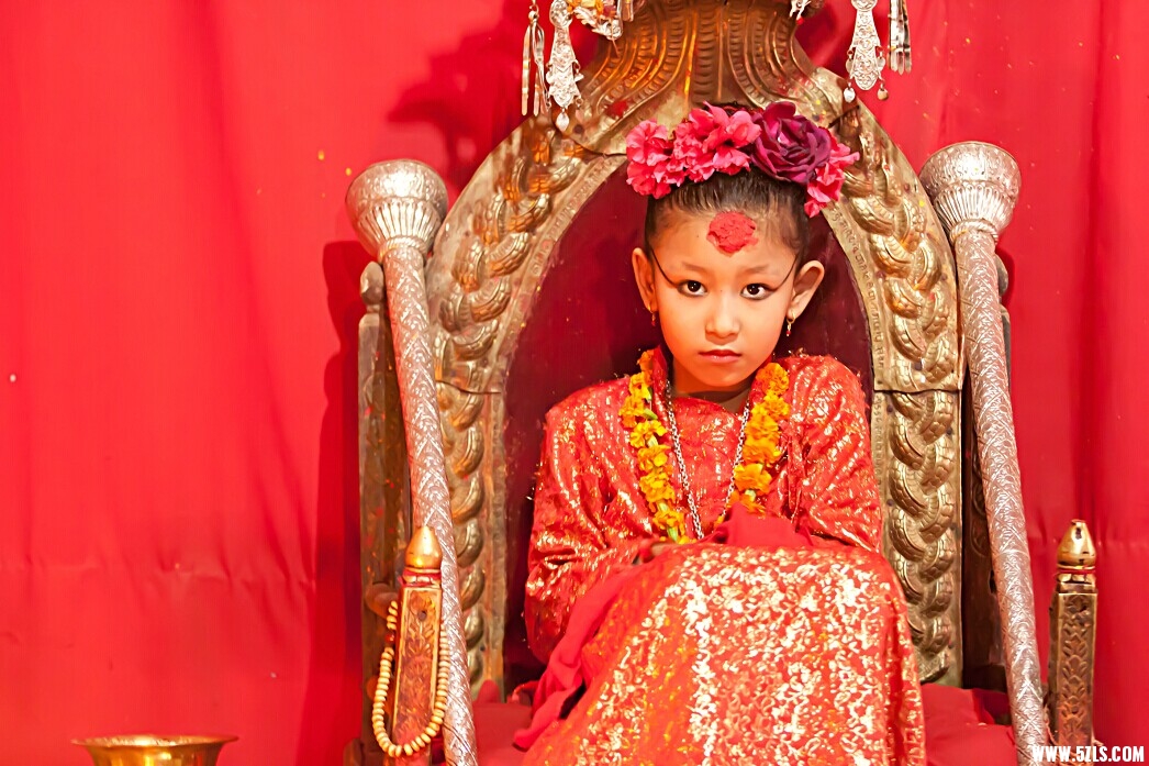 尼泊尔之行第四篇:帕坦库玛丽活女神及家人