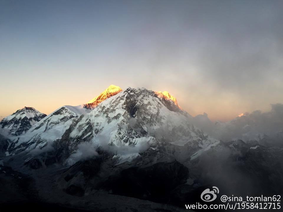 view to everest nuptse.jpg