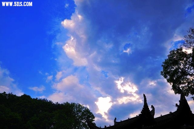 Ƭ 077.jpg