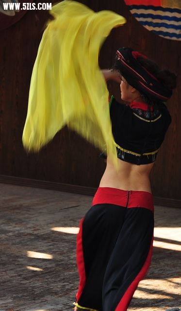 Ƭ 077.jpg