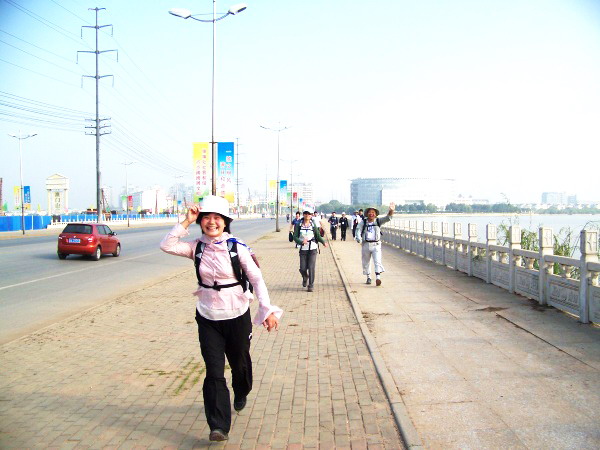 100_4208_001.jpg