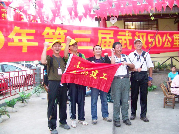 20101027235455292031.jpg