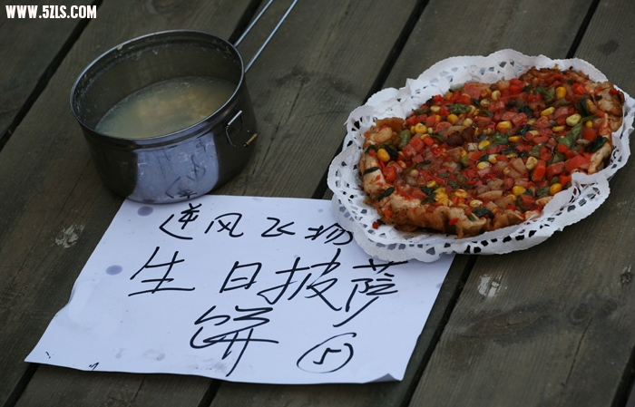 101103154136ff199c4088c600.jpg