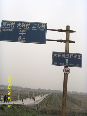 s73f1422.jpg