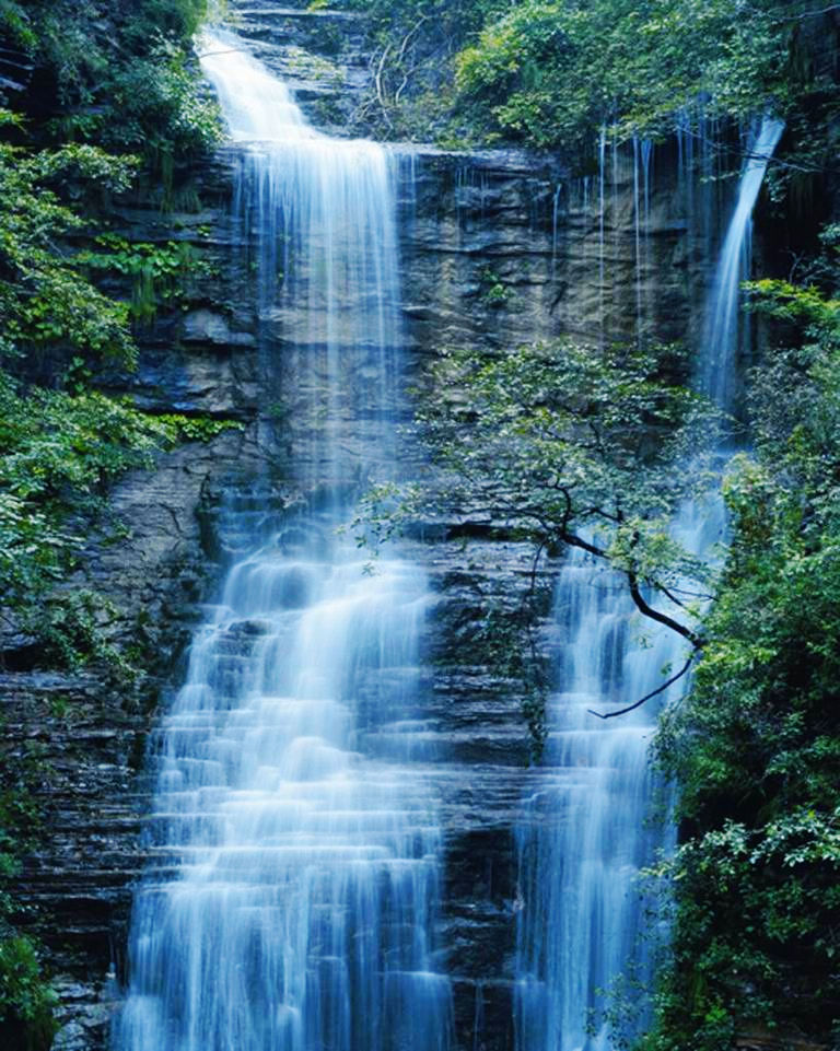 2008072910421193317��ɽ2.jpg