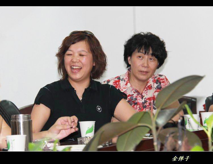 201081102823470021.jpg