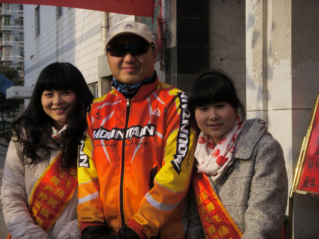 s73f1201.jpg