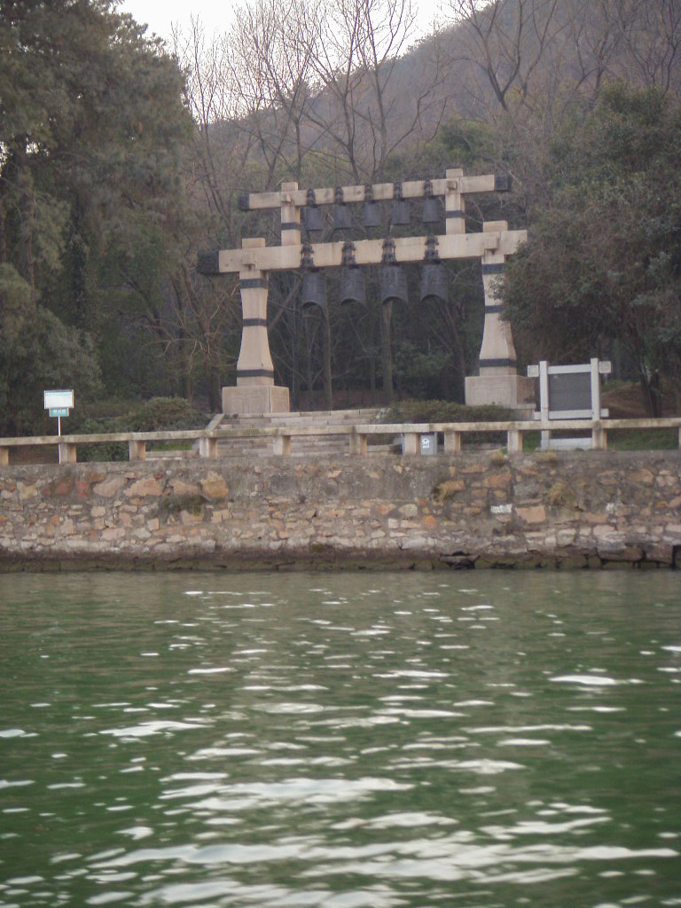 s73f1177.jpg