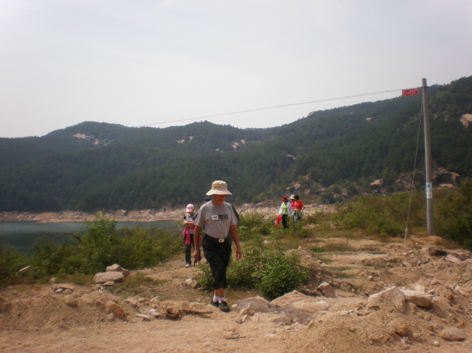 20110925_124747_99.jpg