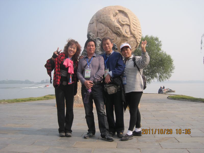 2011Ľ50 016.jpg