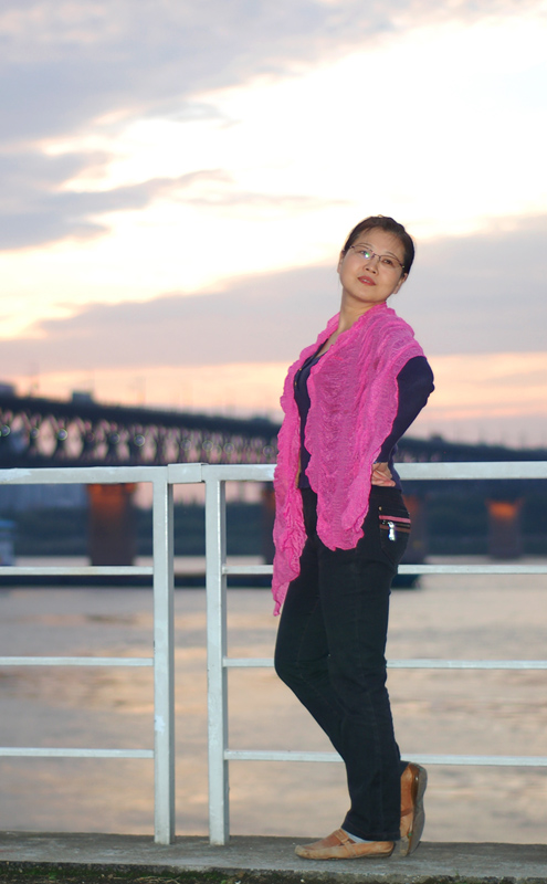 2011.10.4���ڷ���Ӱ��Ů�� (4).jpg