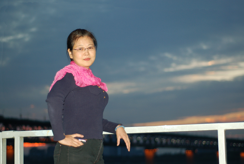 2011.10.4���ڷ���Ӱ��Ů�� (15).jpg