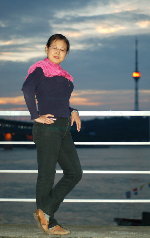 2011.10.4���ڷ���Ӱ��Ů�� (18).jpg