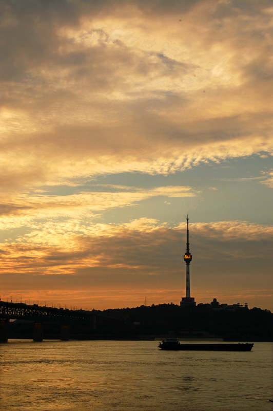 2011.10.4���ڷ���Ӱ��Ů�� (26).jpg