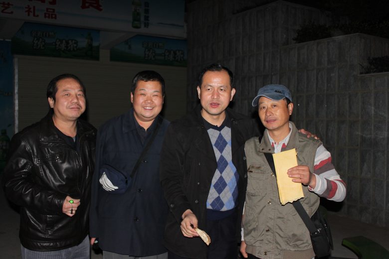Ƭ 006.jpg