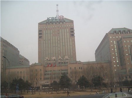 03.jpg