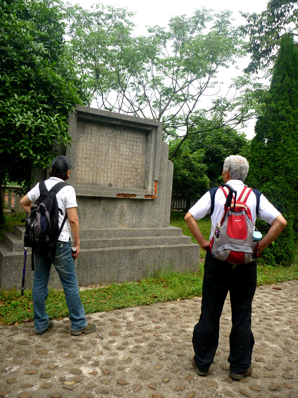 p1060085_.jpg