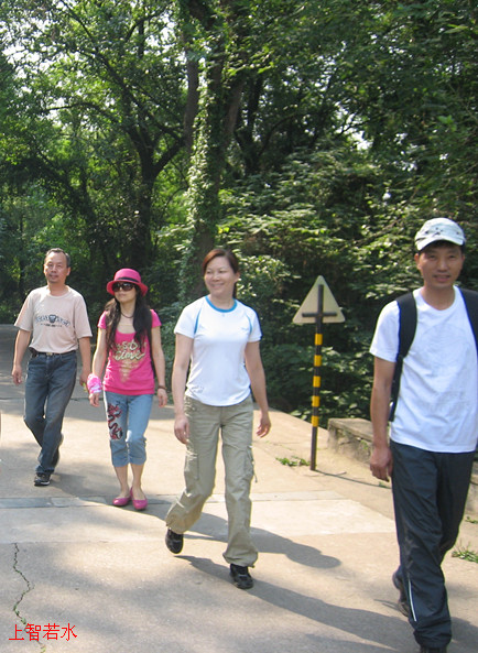 Ƭ 068_15.jpg