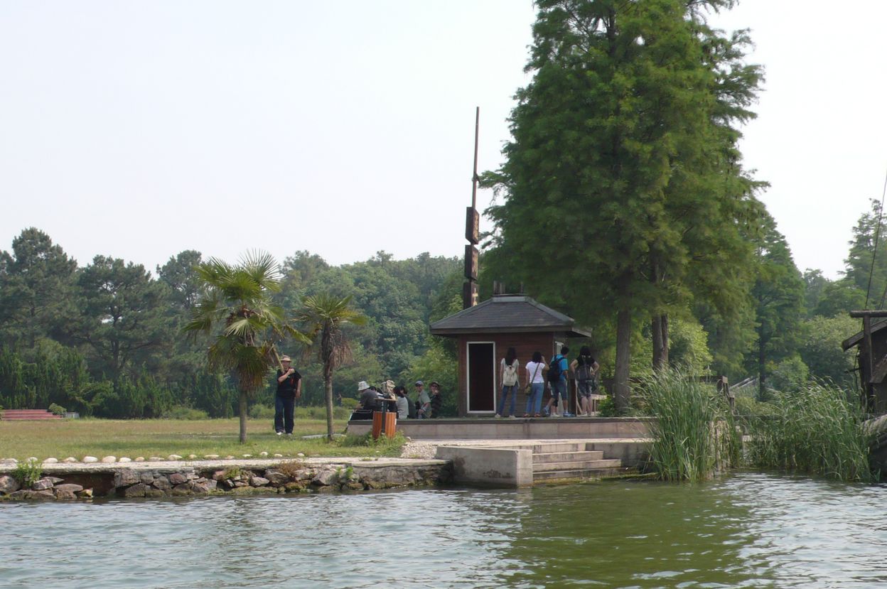 l1100518.jpg