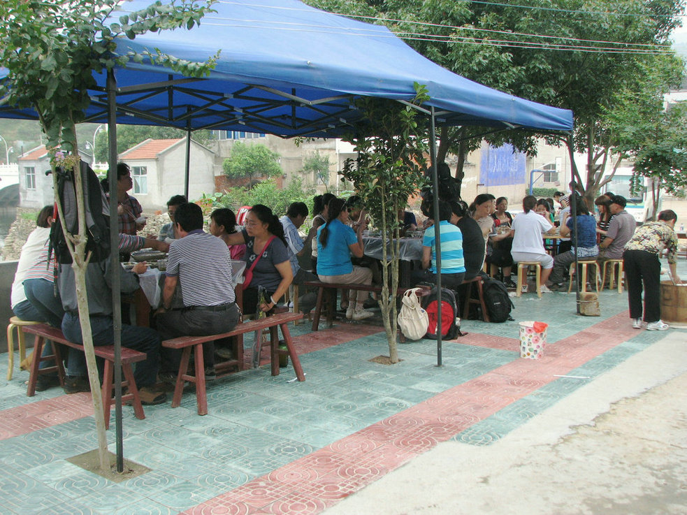 Ů 100.jpg
