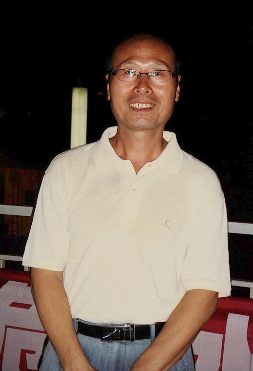 s73f2435.jpg