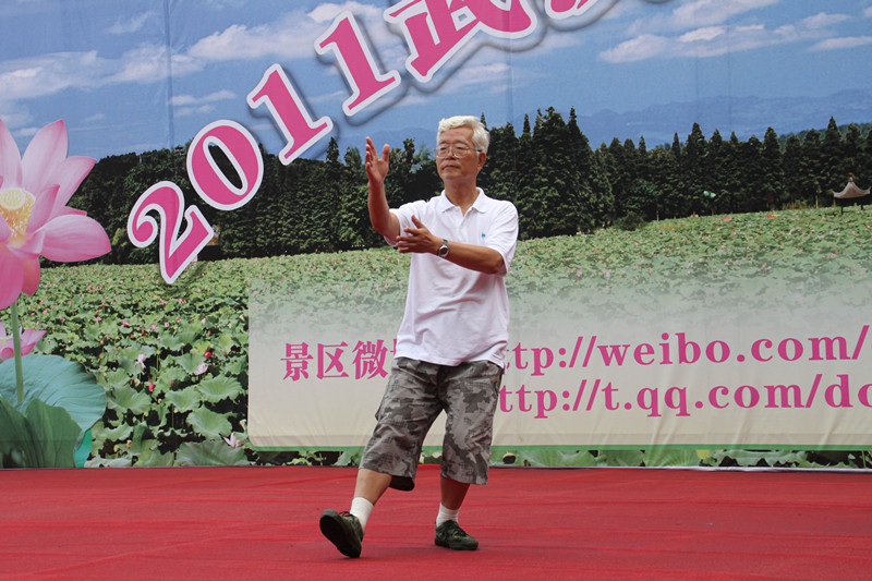 img_0070_.jpg