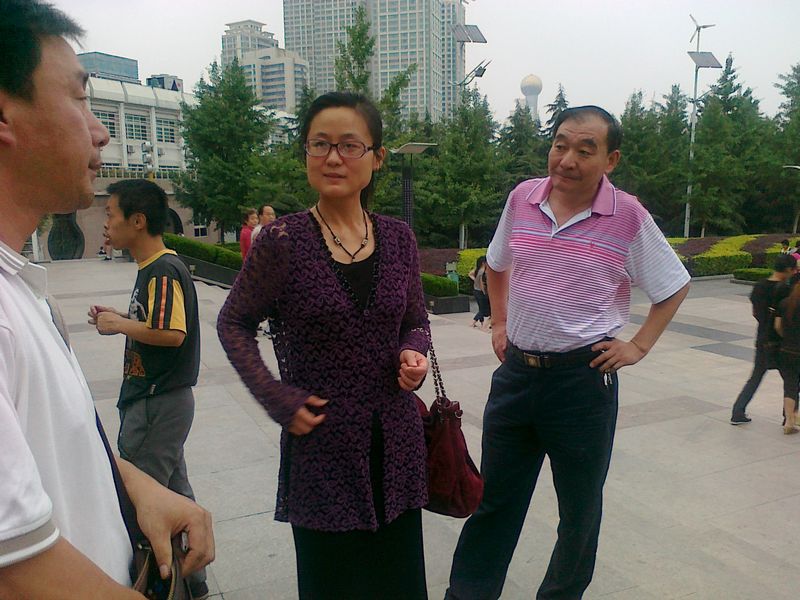 20110603108-1.jpg