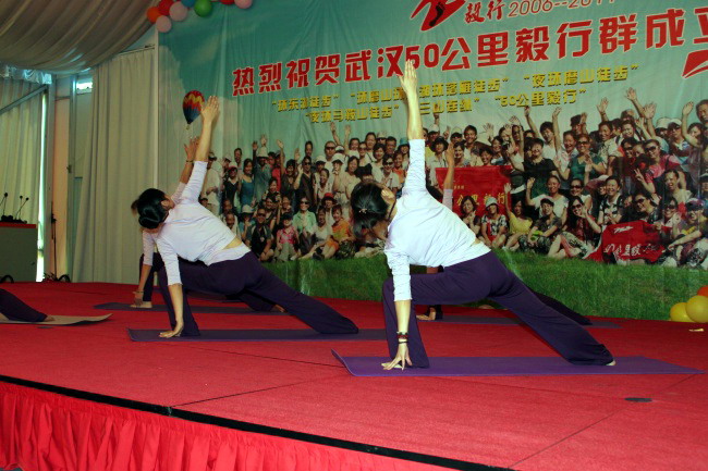 Ƭ 049.jpg