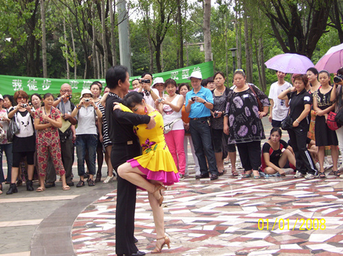 100_5846_1.jpg