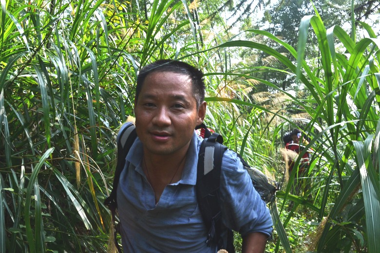  051_conew1.jpg
