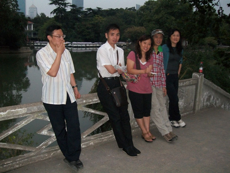 Ƭ 005.jpg