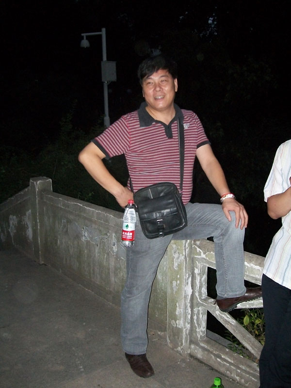 Ƭ 020.jpg