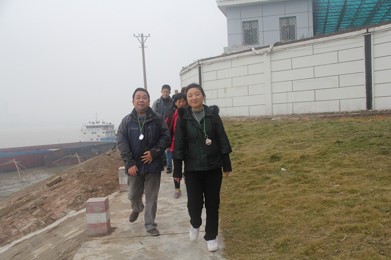 img_9703_.jpg