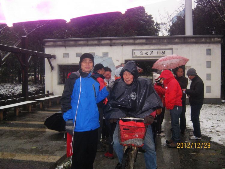 113303dl233hgdqqr3qd3z_jpg_thumb.jpg