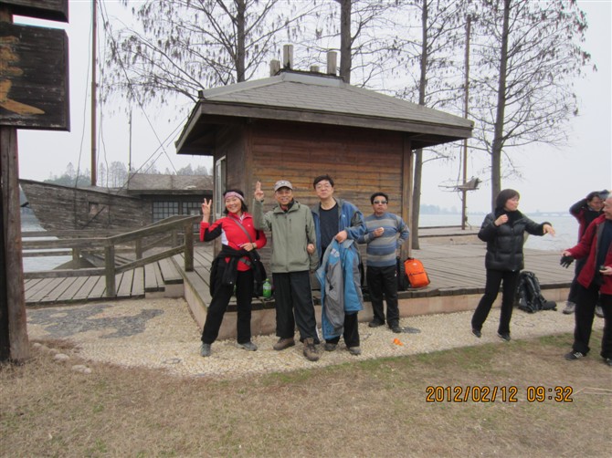 105.jpg