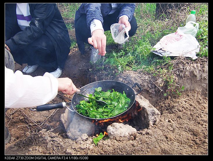 Ƭ 021.jpg