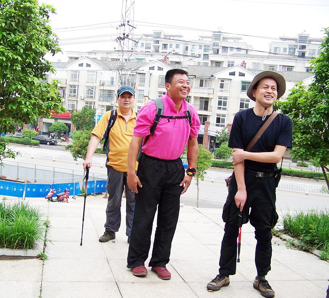 neo_img_100_6651.jpg