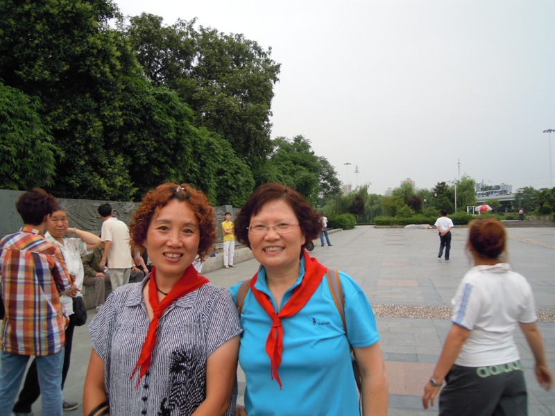 Ƭ 055.jpg