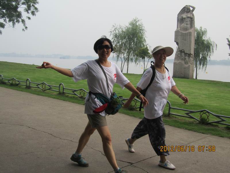 img_0010aa.jpg