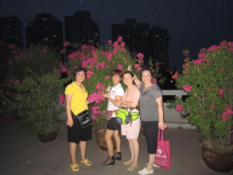 201207102+.jpg