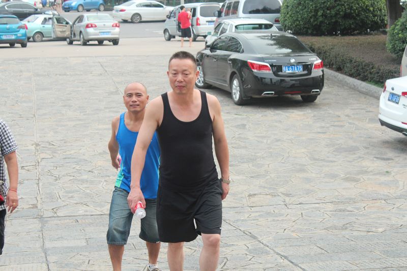 20128142333814883.jpg