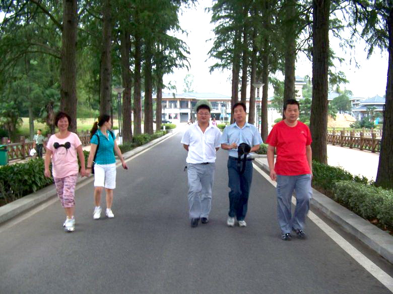 neo_img_100_7524.jpg