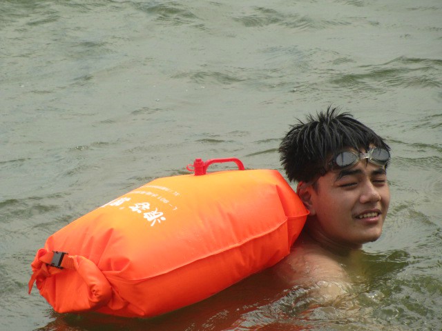psbca84d4j6.jpg