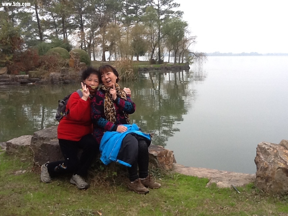 T5D72F@RGE4HQ(BU}3{)BDT.jpg