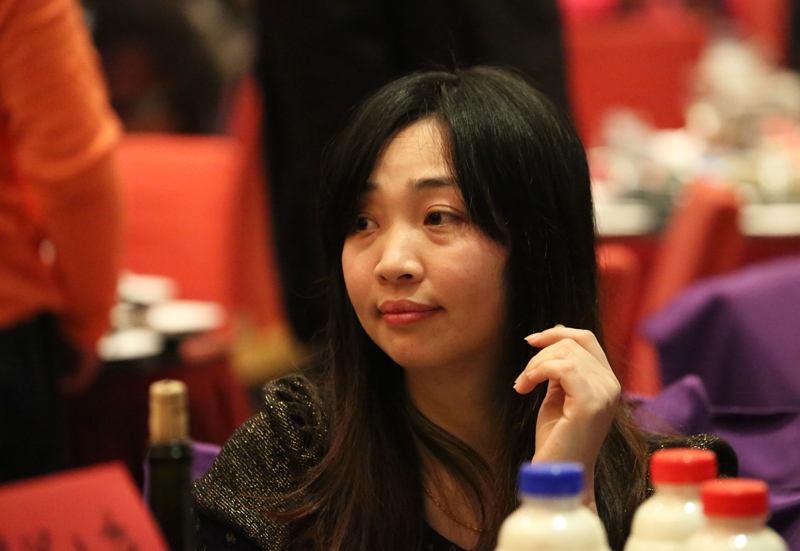 6u0b8606.jpg