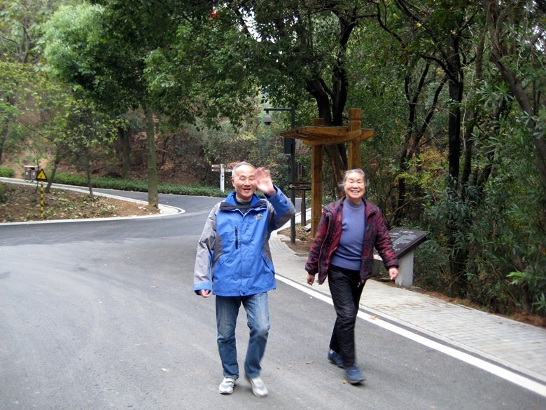 qqͼƬ20131129073833.jpg